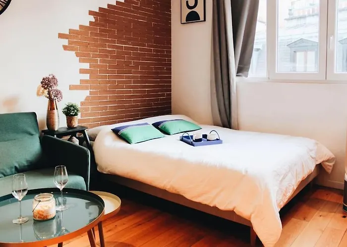 아파트 Sunny - Confortable Pres De La Tour Eiffel